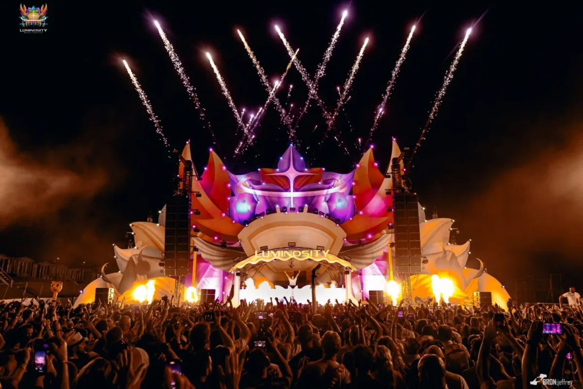 luminosity beach festival