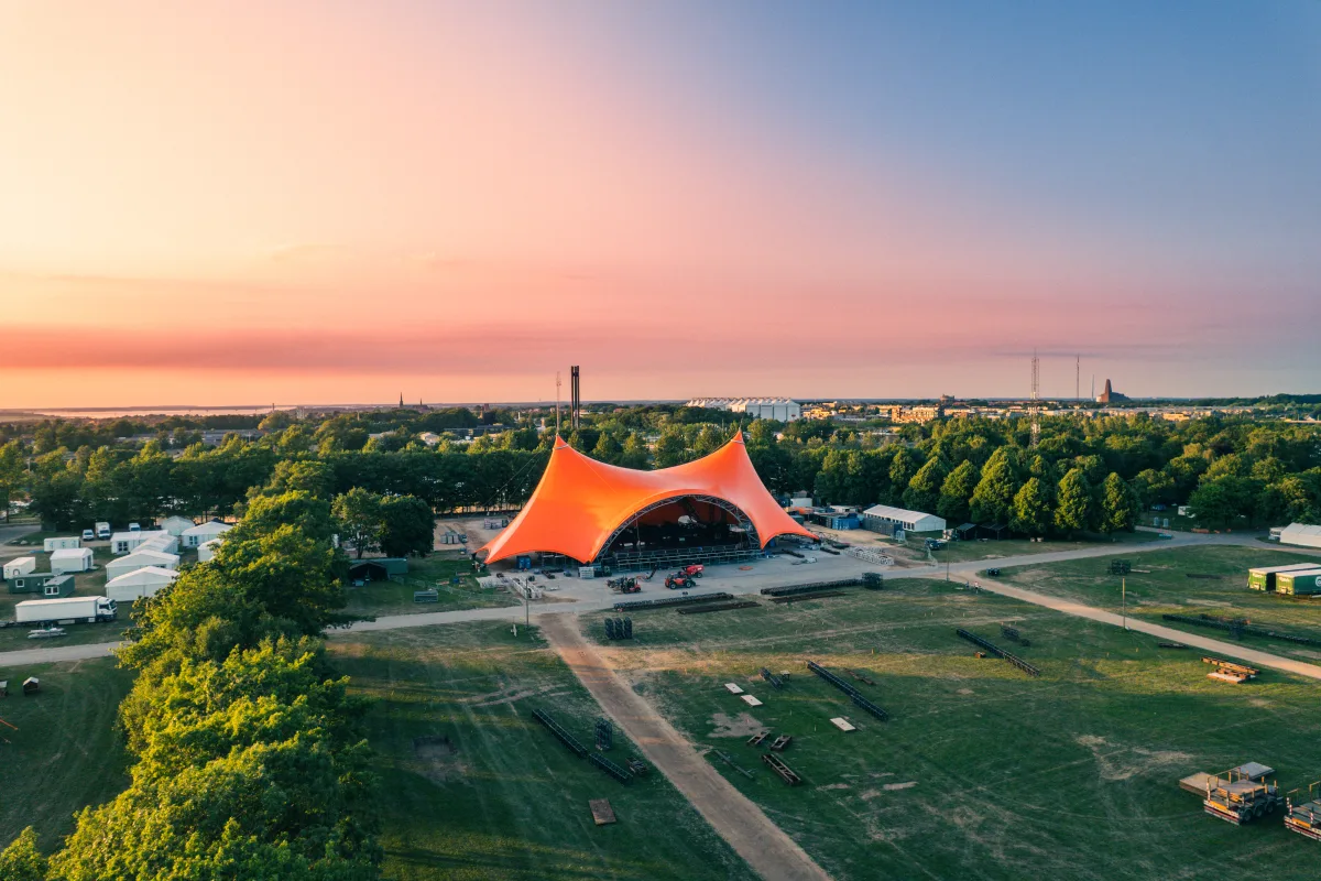roskilde doubles the orange stage roof